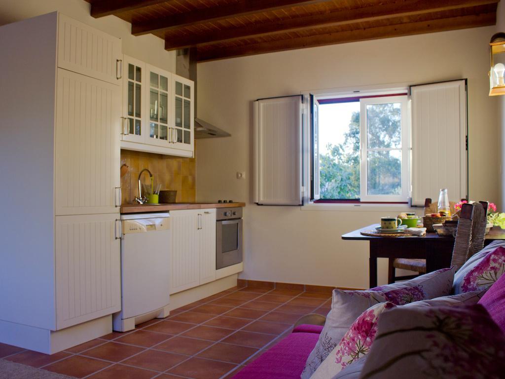 Vale De Ferreiros Guest House Abrantes Ngoại thất bức ảnh