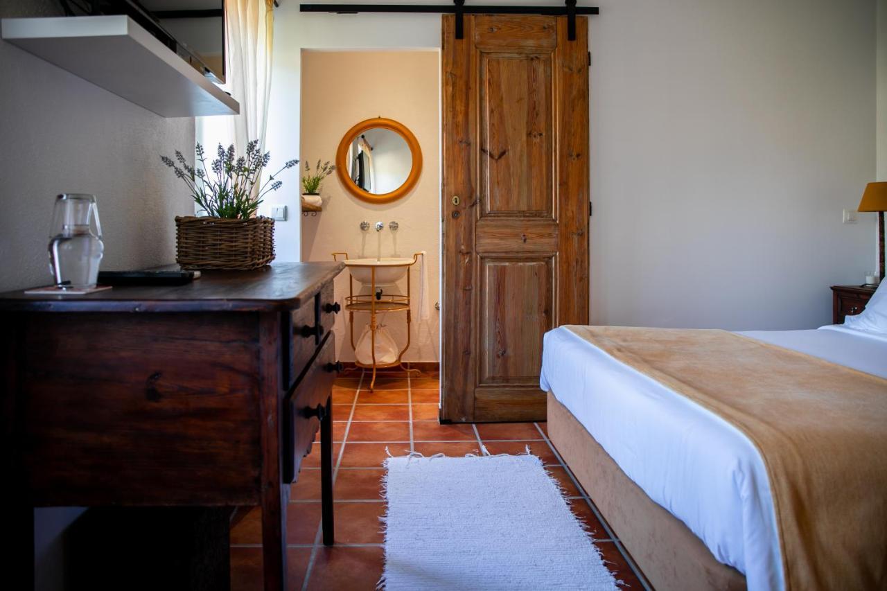 Vale De Ferreiros Guest House Abrantes Ngoại thất bức ảnh