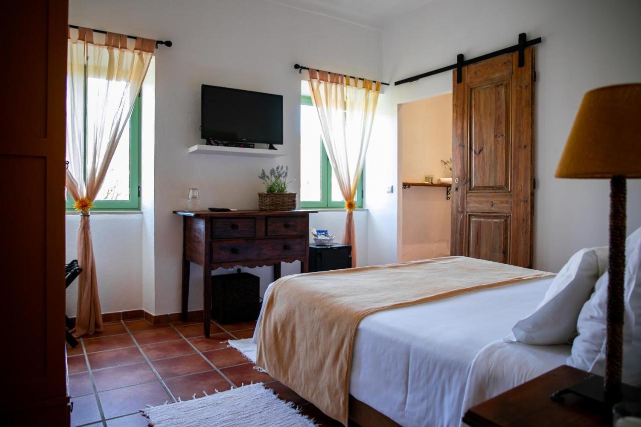 Vale De Ferreiros Guest House Abrantes Ngoại thất bức ảnh